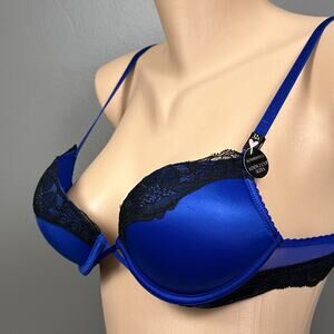 New Victoria’s Secret Bombshell Bra 32A Plunge Blue Satin Black Lace Push Up NWT